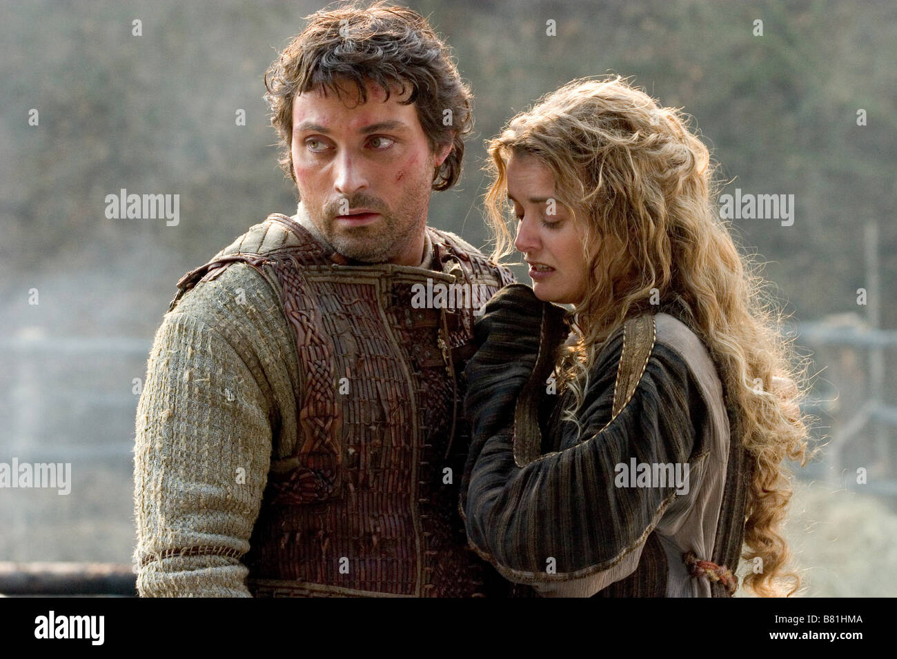 Tristan Et Yseult Film Tristan + Isolde Year: 2006 - Germany / UK / USA Rufus Sewell, Sophia Myles  Director: Kevin Reynolds Stock Photo - Alamy