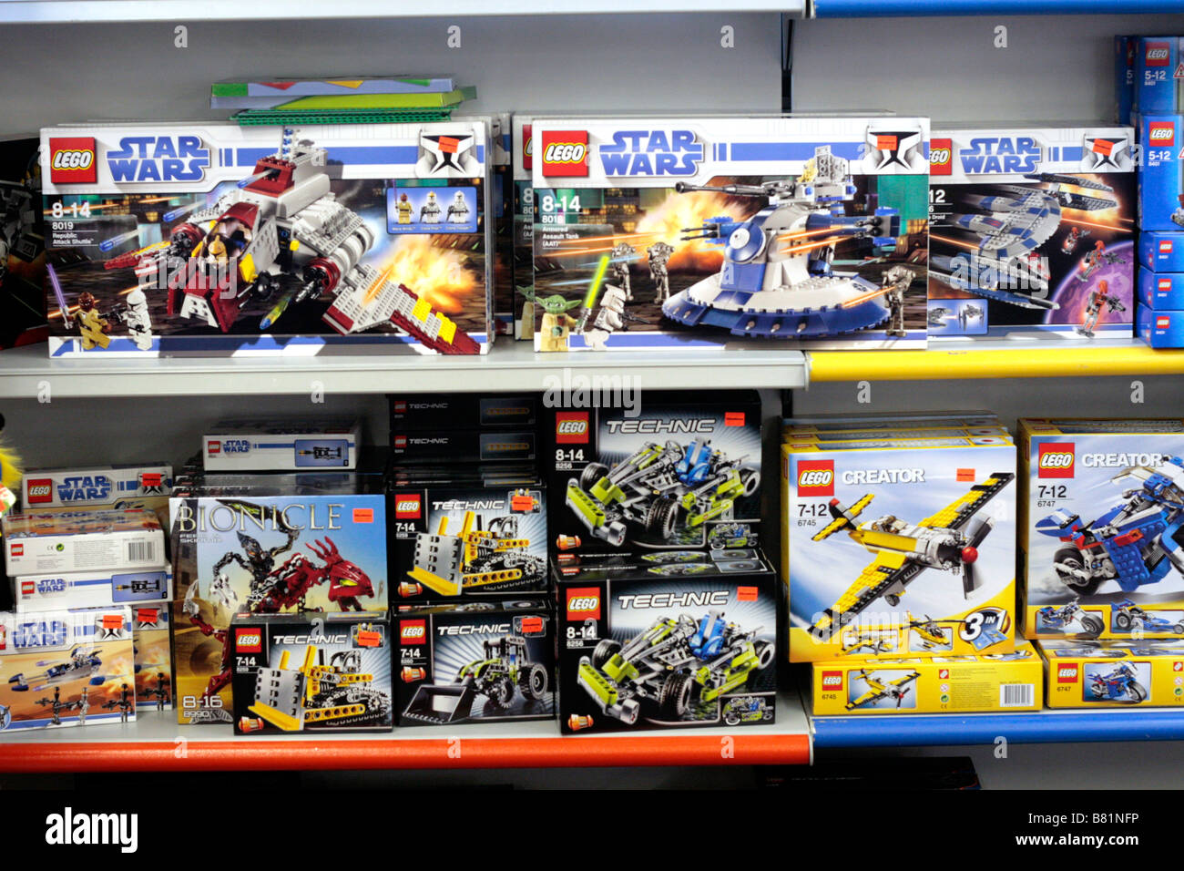 Latest Lego toys 2009 Stock Photo - Alamy