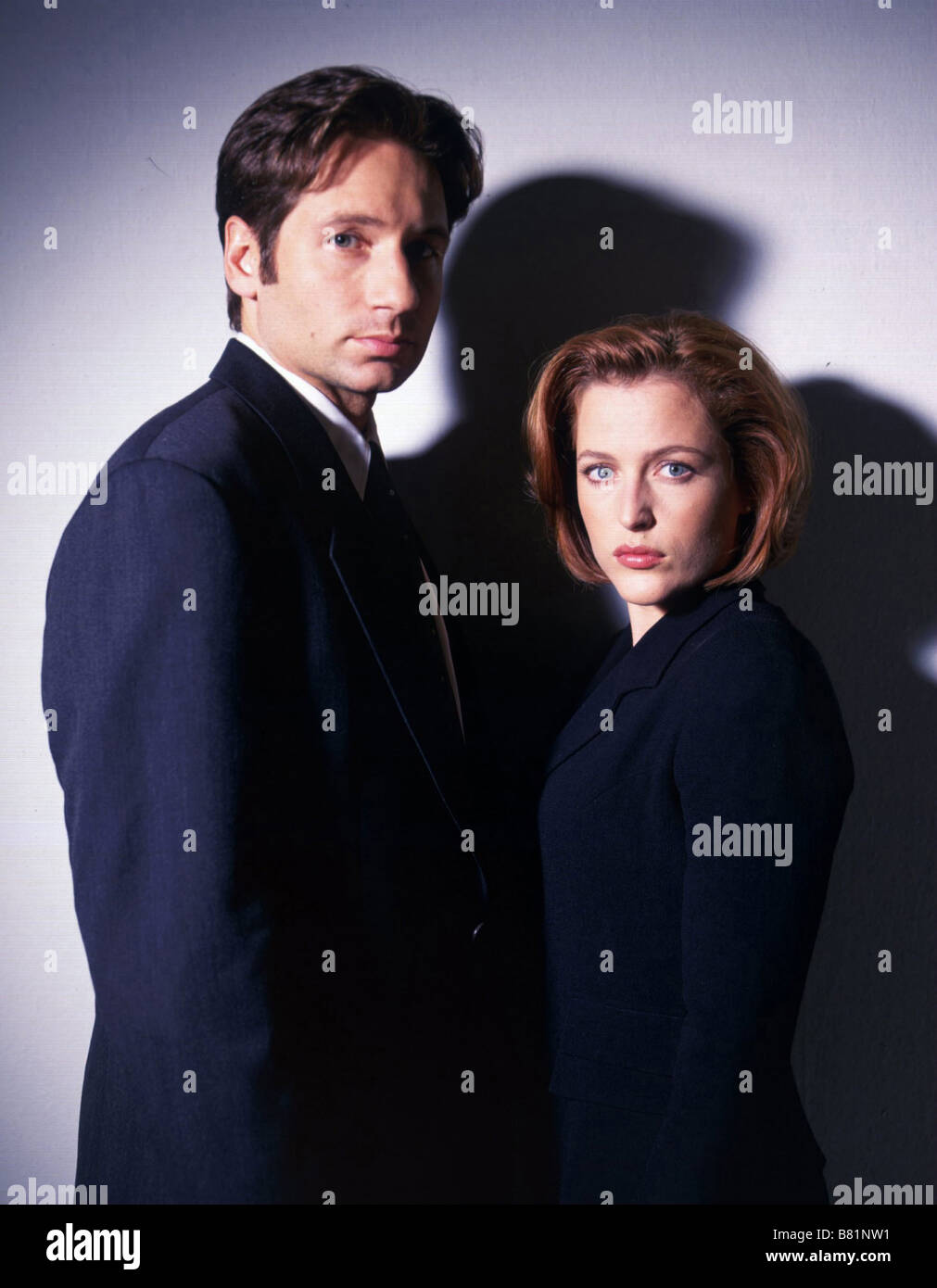 The X Files  TV Series 1993 - 2002 USA 1999 Season 6 Created by Chris Carter David Duchovny, Gillian Anderson Stock Photo