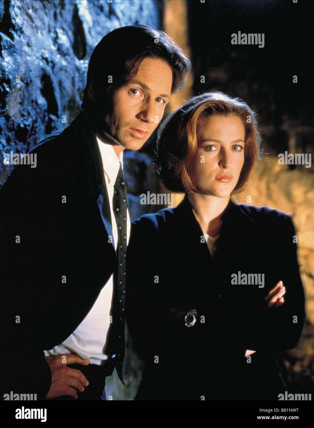 The X Files  TV Series 1993 - 2002 USA 1998 Season 5 Created by Chris Carter David Duchovny , Gillian Anderson Stock Photo
