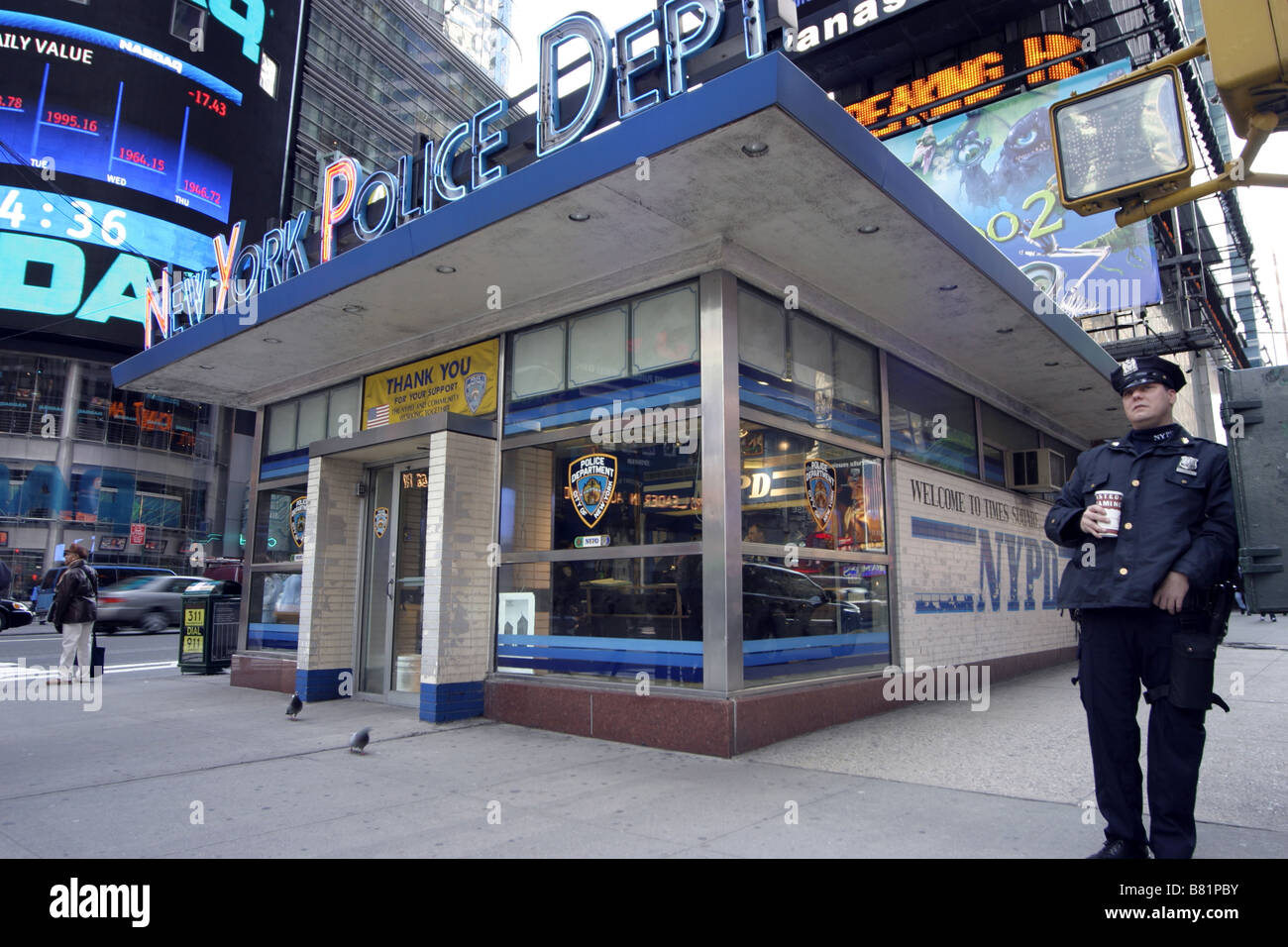 New York Police Department office in Times Square Stock Photo Alamy