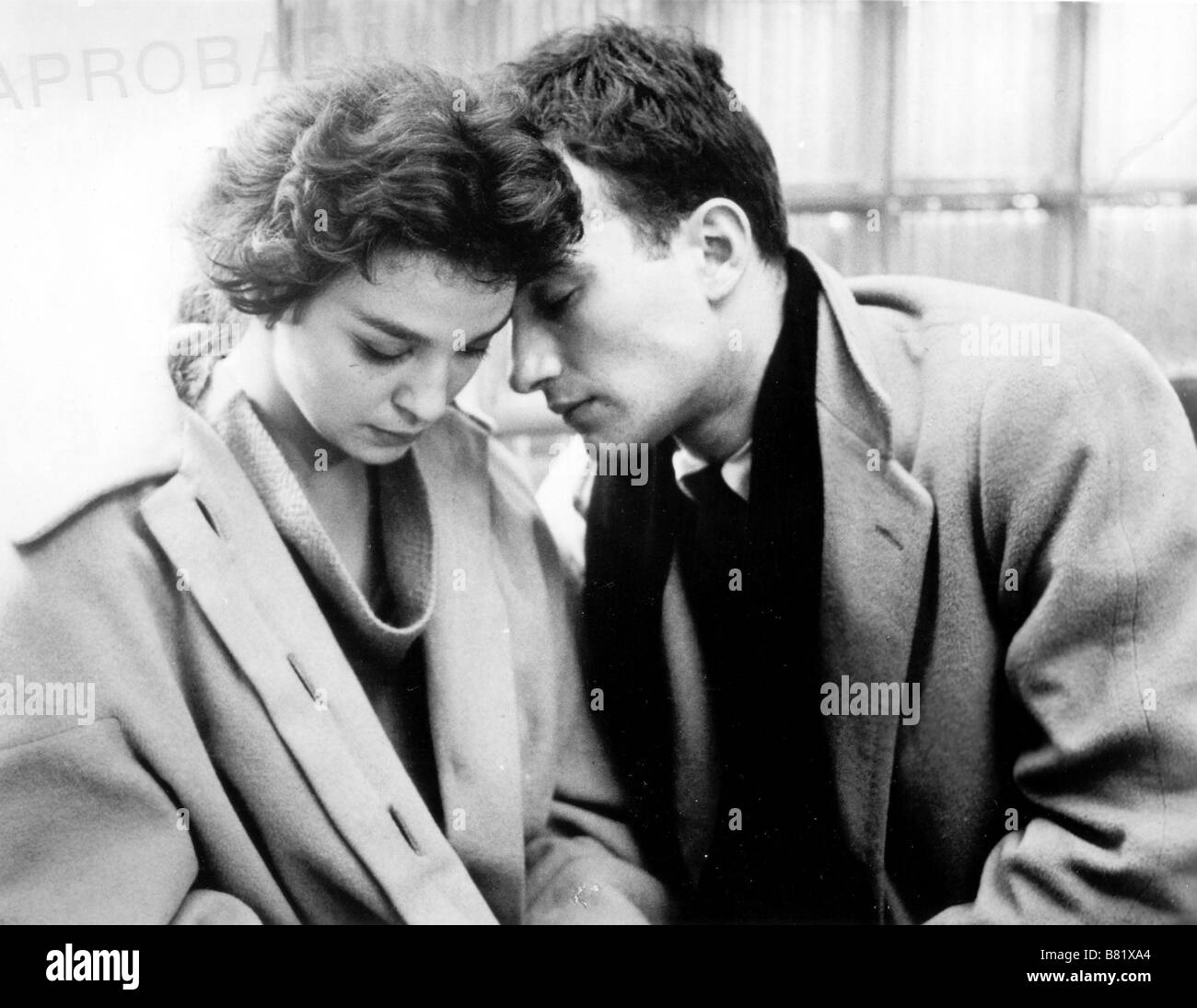 Shadows  Year: 1960 - . USA Lelia Goldoni, Anthony Ray.  Director: John Cassavetes. Stock Photo