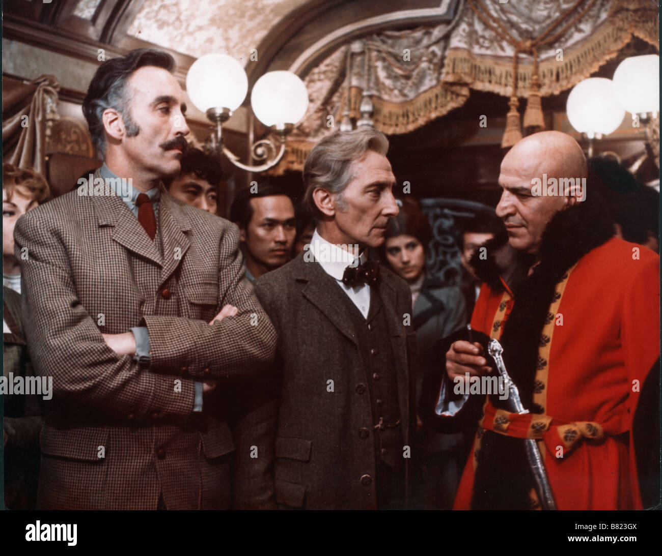 Horror Express Year: 1973 UK Director: Eugenio Martín Peter Cushing, Christopher  Lee, Telly Savalas Stock Photo - Alamy