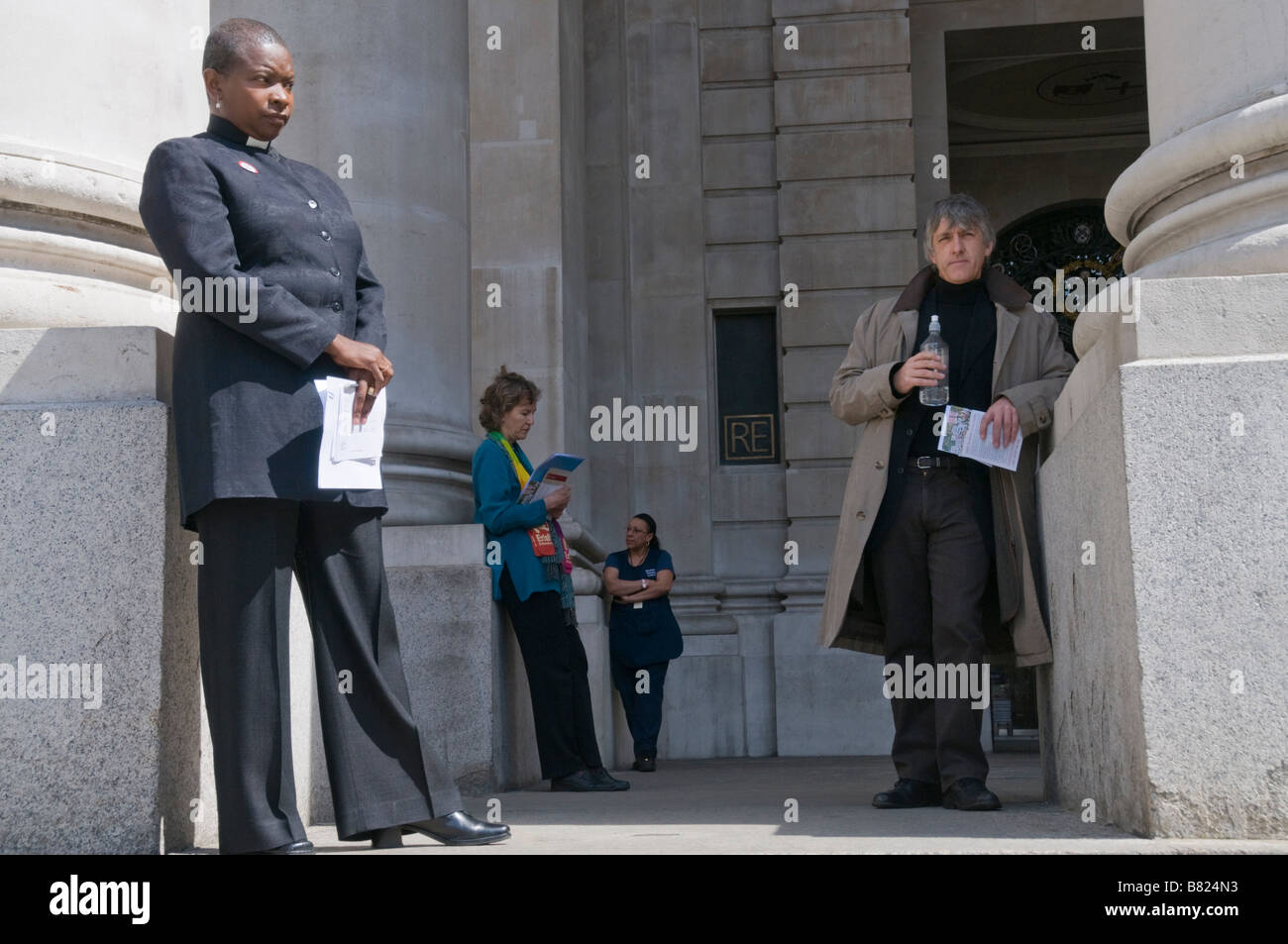 Revd Rose Hudson-Wilkin, Larry Elliott, Trisha Rogers at JustShare event in London about justice, debt and the credit crunch Stock Photo