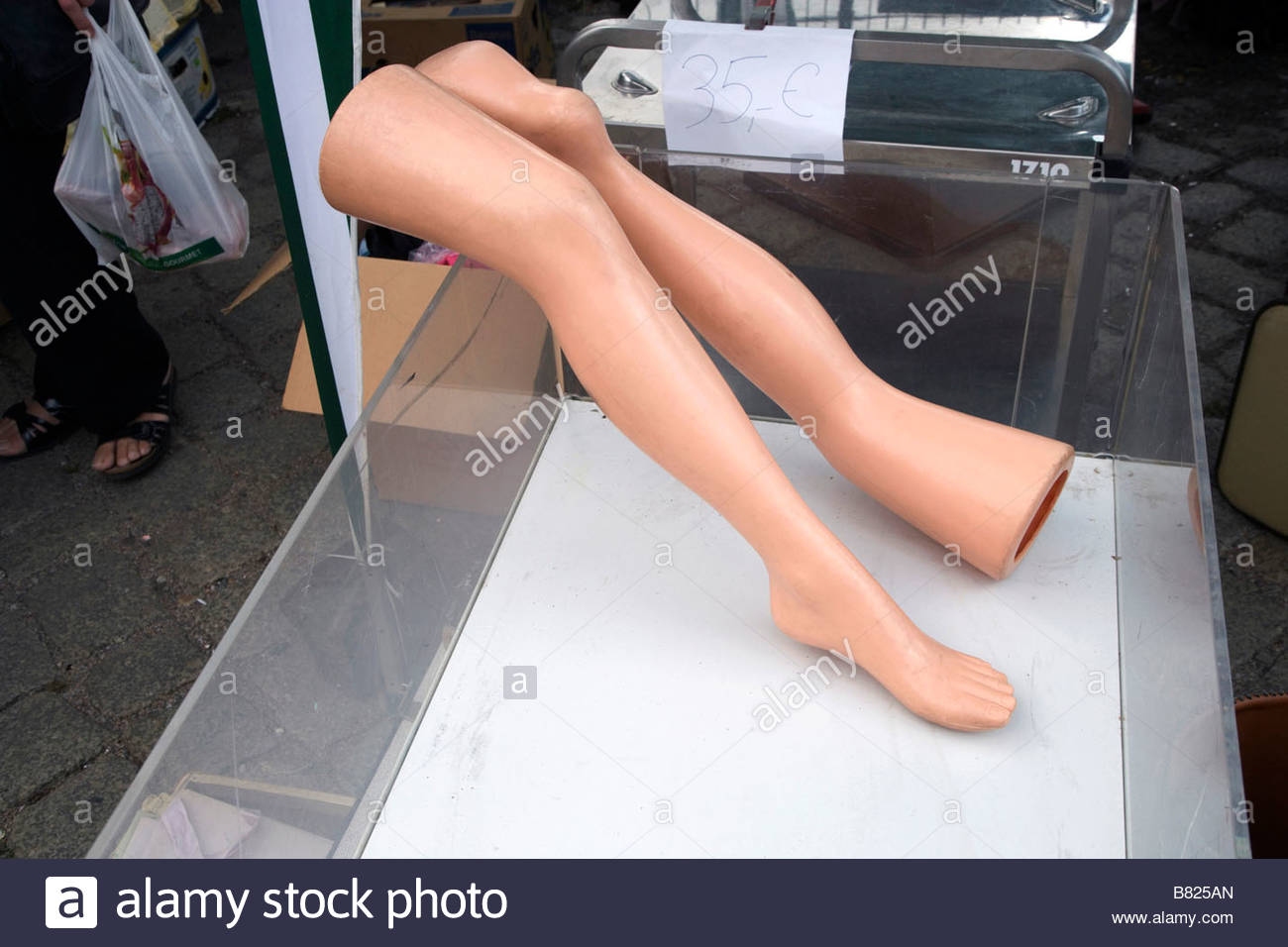 Mannequin Female Legs Stock Photos & Mannequin Female Legs Stock Images