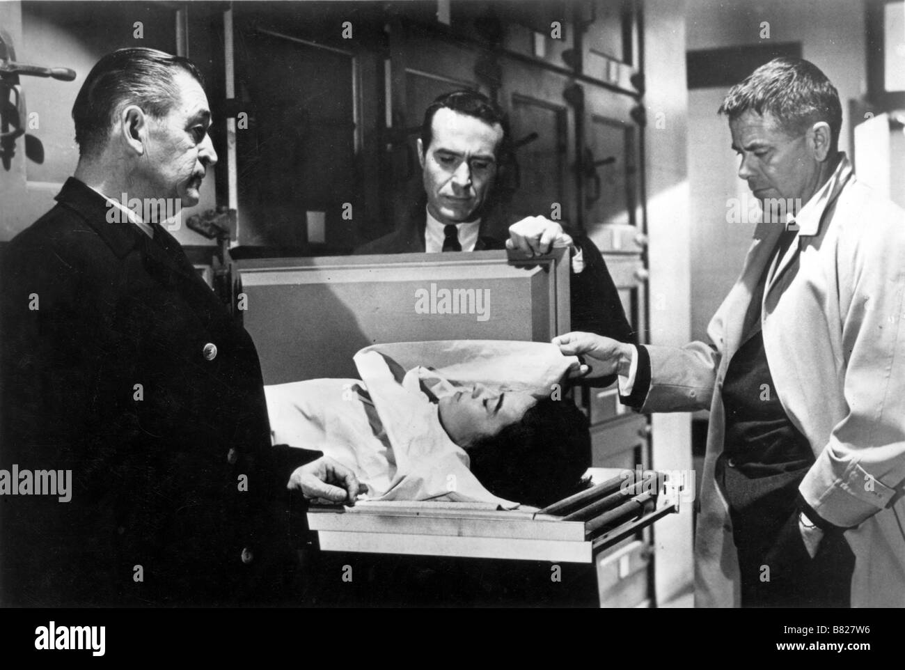 piège au grisbi The Money Trap  Year: 1965 USA Glenn Ford, Ricardo Montalban  Director: Burt Kennedy Stock Photo