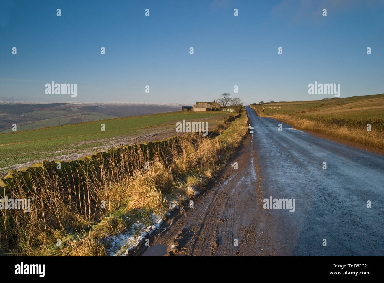 Hill top farm hires stock photography and images Alamy