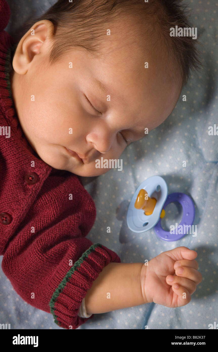 Dummy pacifier child asleep sleep hires stock photography and images