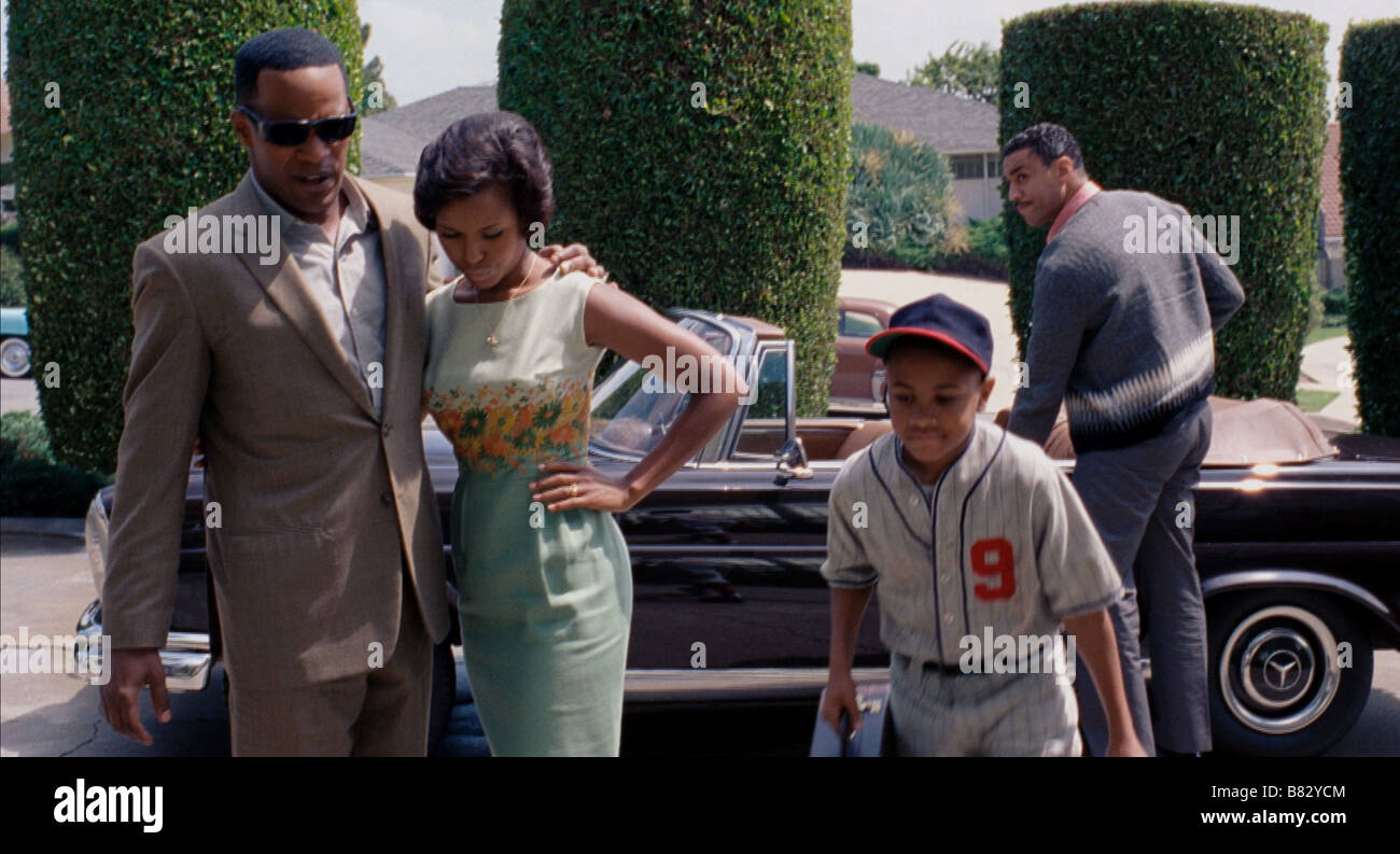 Ray Year: 2004 - USA Jamie Foxx, Kerry Washington, Eric O'Neal Jr., Harry J. Lennix Director: Taylor Hackford