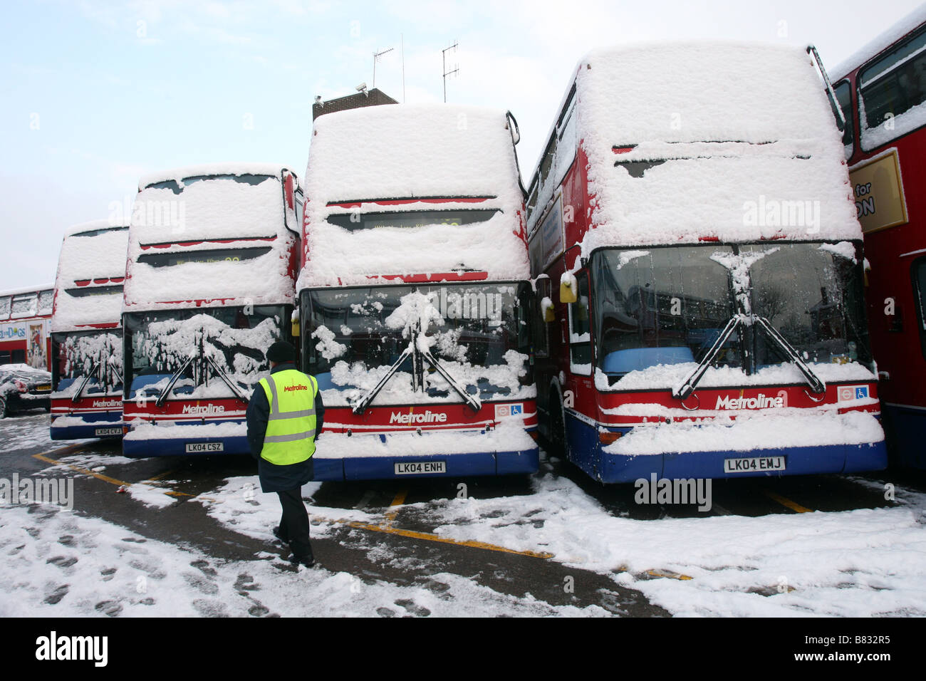 Bus covered in snow hires stock photography and images Alamy