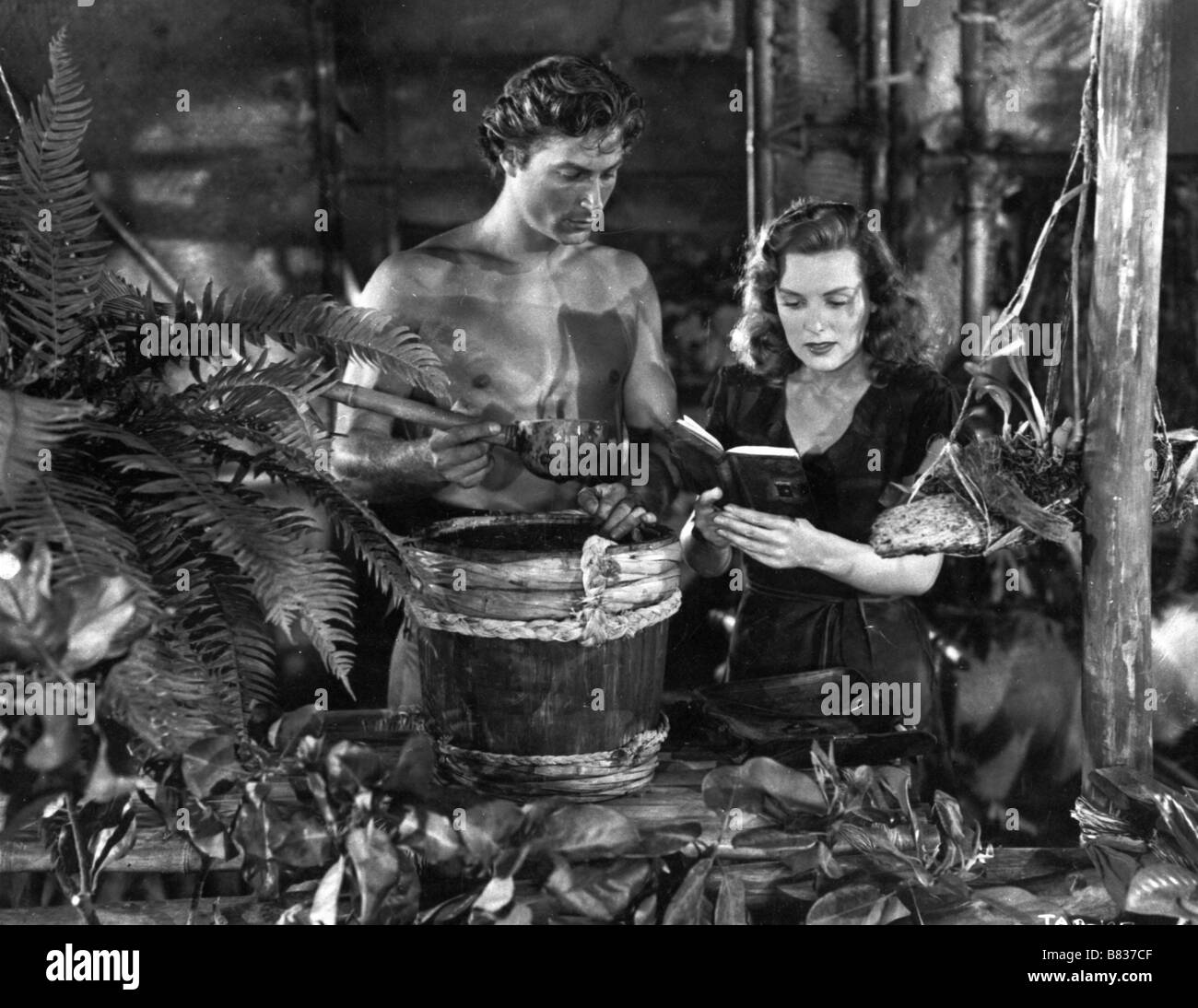Tarzan's Magic Fountain Year: 1949 USA Director: Lee Sholem Lex Barker, Brenda Joyce Stock Photo