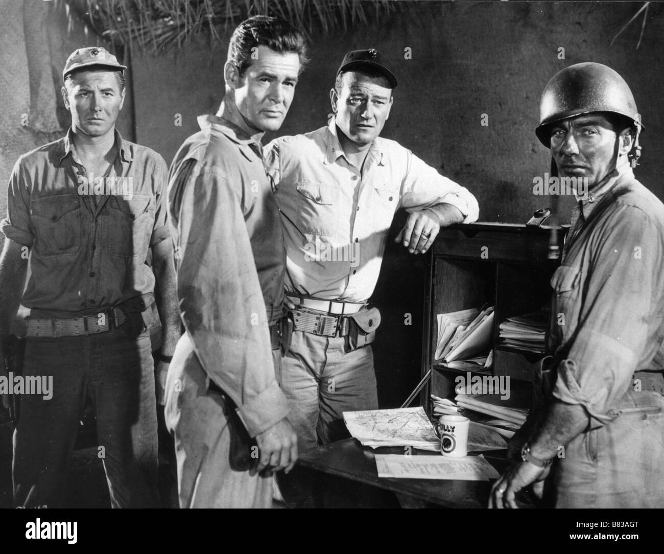 Les diables de Guadalcanal Flying Leathernecks (1951) USA Robert Ryan ...