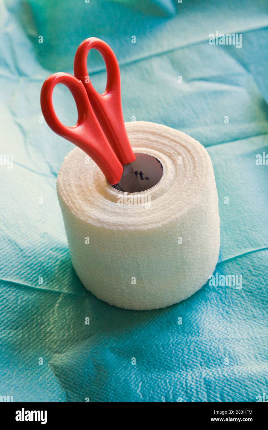 Surgical tape hi-res stock photography and images - Alamy