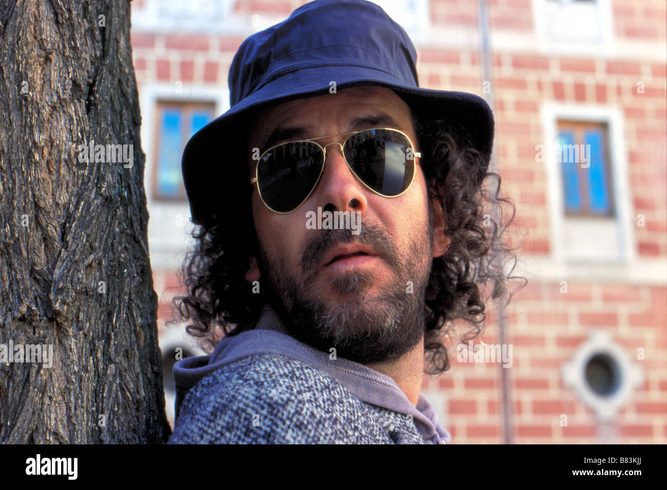 Los 2 Lados de la cama Queen Size Bed Year 2005 Spain Guillermo