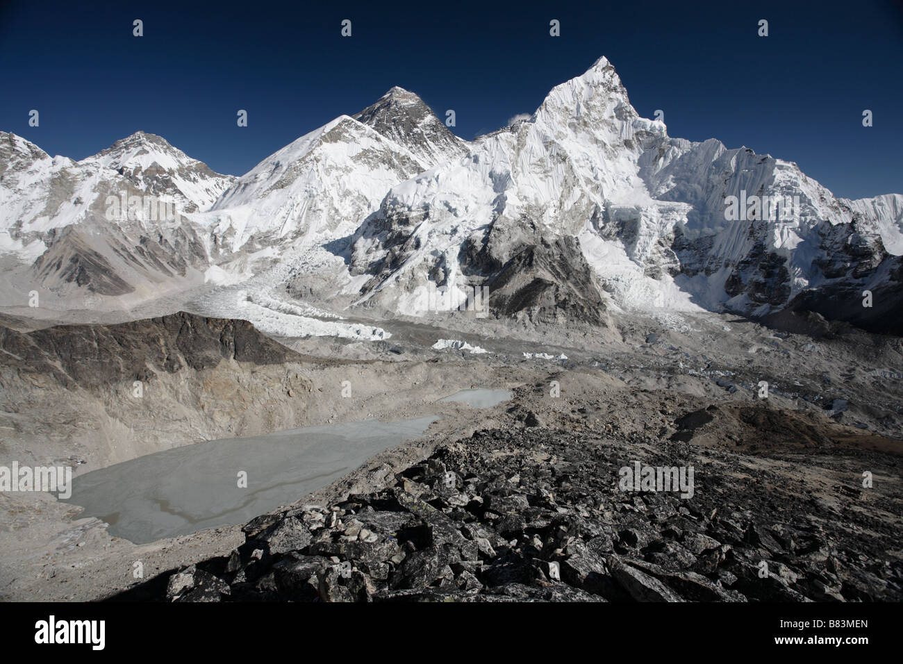 View of the Everest mountain range from the summit of Kala Patthar Stock Photo