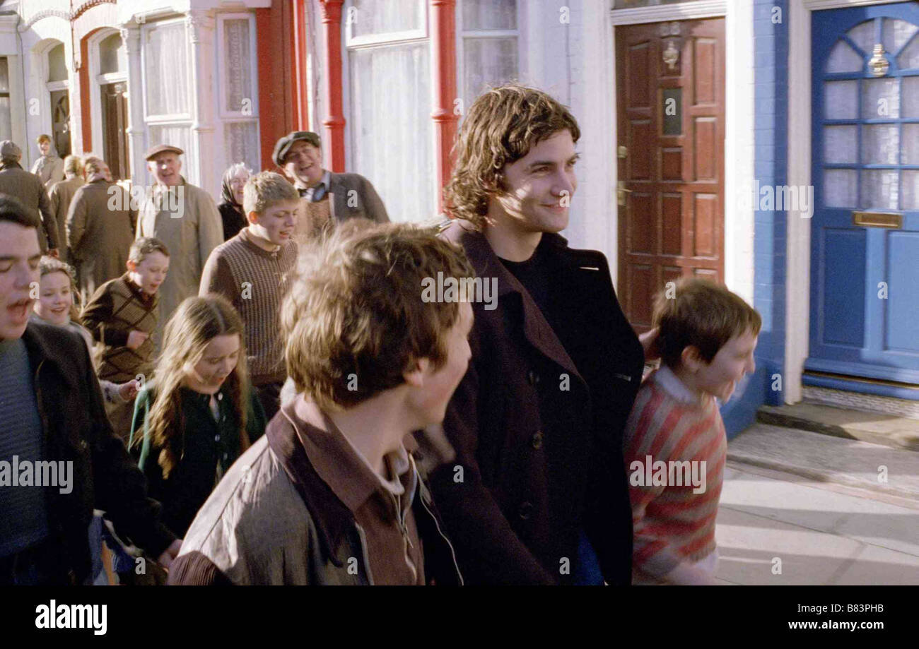 Across The Universe Across The Universe 2007 USA Jim Sturgess across-the-universe-across-the-universe-2007-usa-jim-sturgess