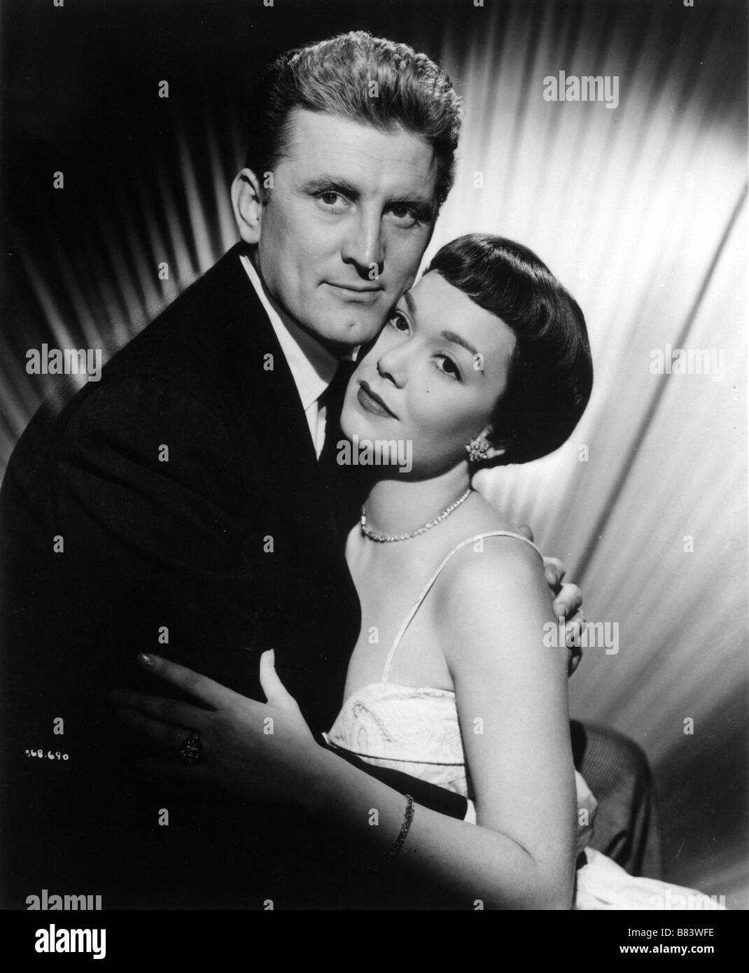 The Glass Menagerie Year : 1950 USA Kirk Douglas, Jane Wyman Director ...