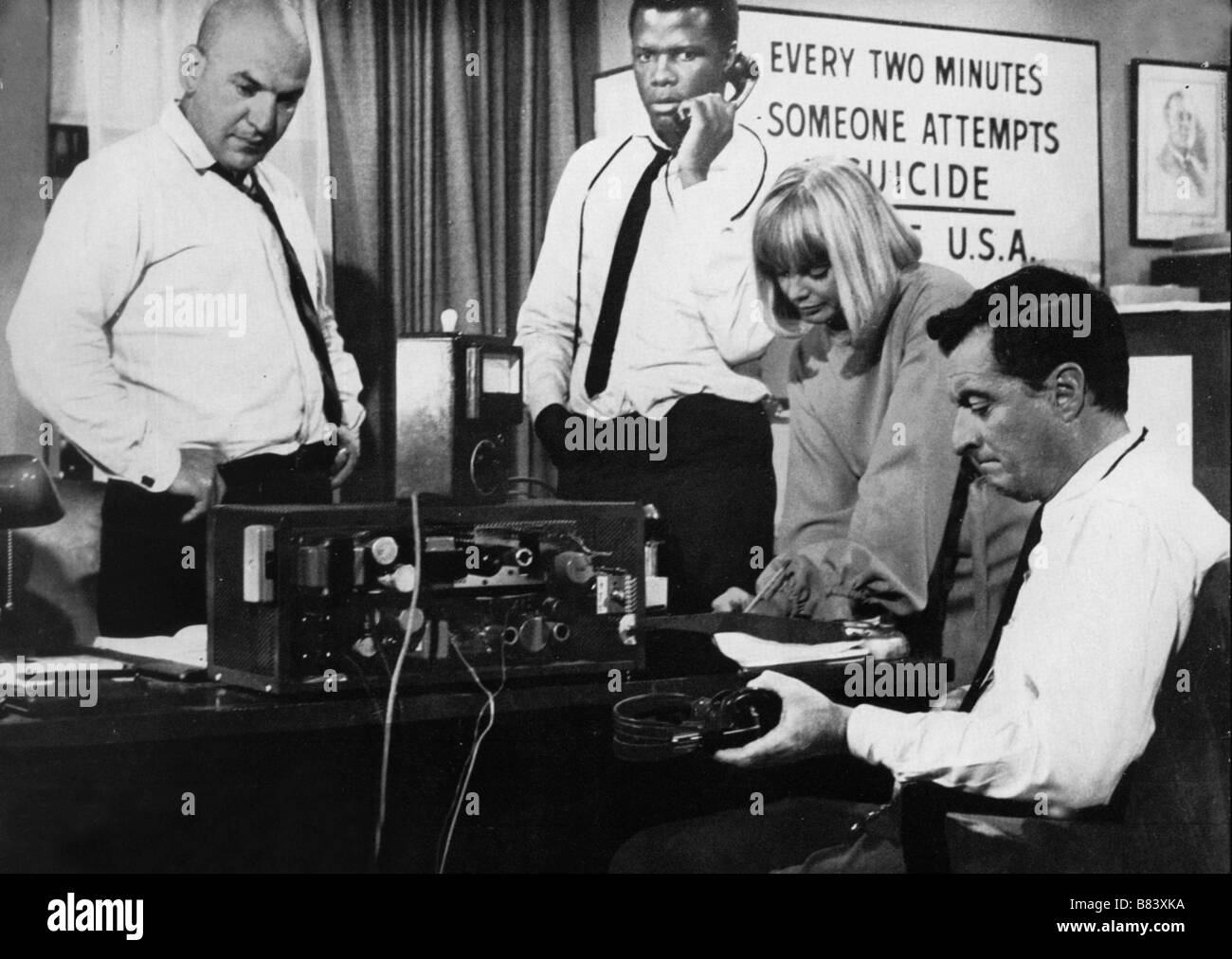 30 minutes de sursis The Slender Thread  Year: 1965 - usa Sidney Poitier, Telly Savalas, Steven Hill  Director: Sydney Pollack Stock Photo