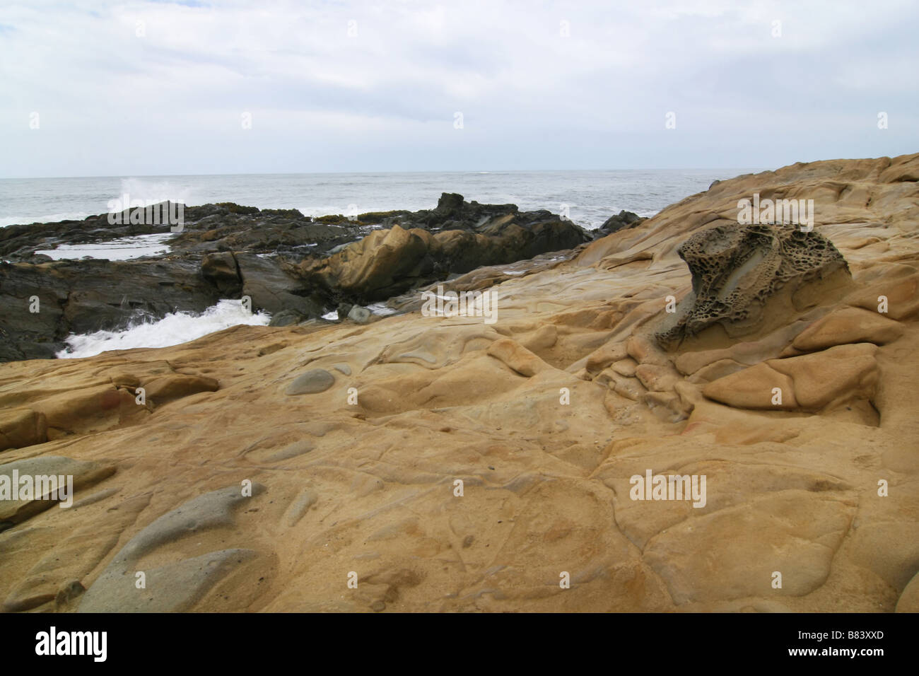 California beach erosion hi-res stock photography and images - Alamy