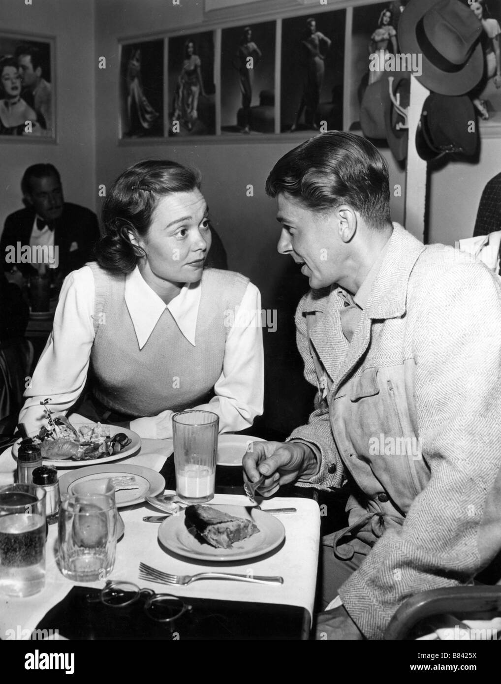 Jane Wyman And Ronald Reagan Jane Wyman And Ronald Reagan Jane Wyman And Ronald Reagan 1946 Stock Photo Alamy