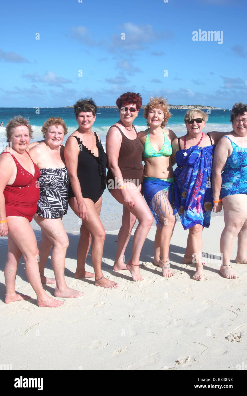 Seven Girlfriends On The Beach Stock Photo Alamy seven-girlfriends-on-the-beach-stock-photo-alamy
