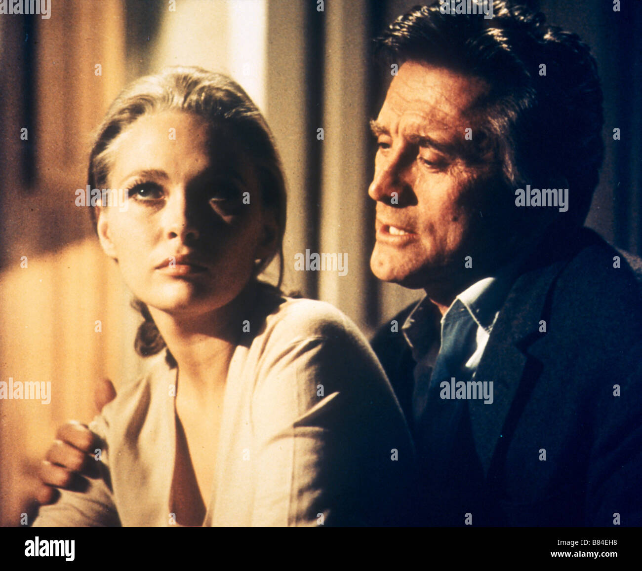 The Arrangement (1969) USA Kirk Douglas , Faye Dunaway Director Stock