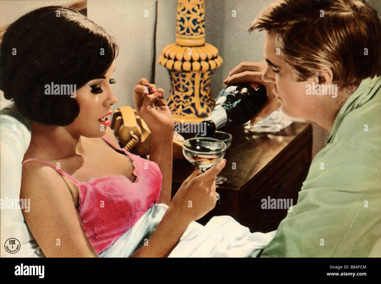 L'intrus magnifique What's So Bad About Feeling Good? (1968) usa Mary