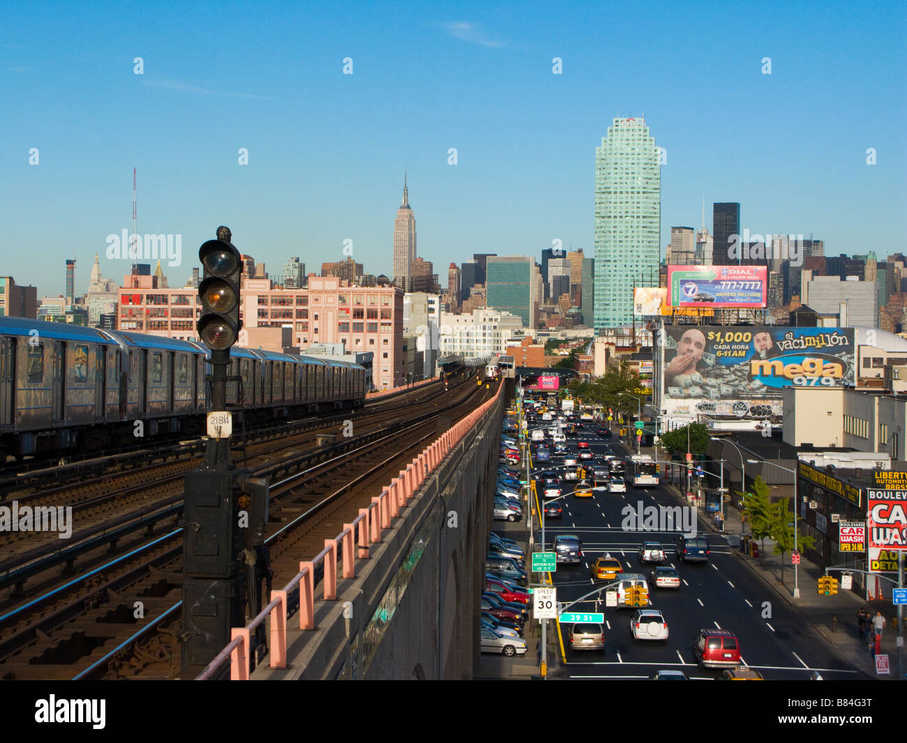 7 train 40th street and Queens Boulevard Lowry Station Manhattan New ...