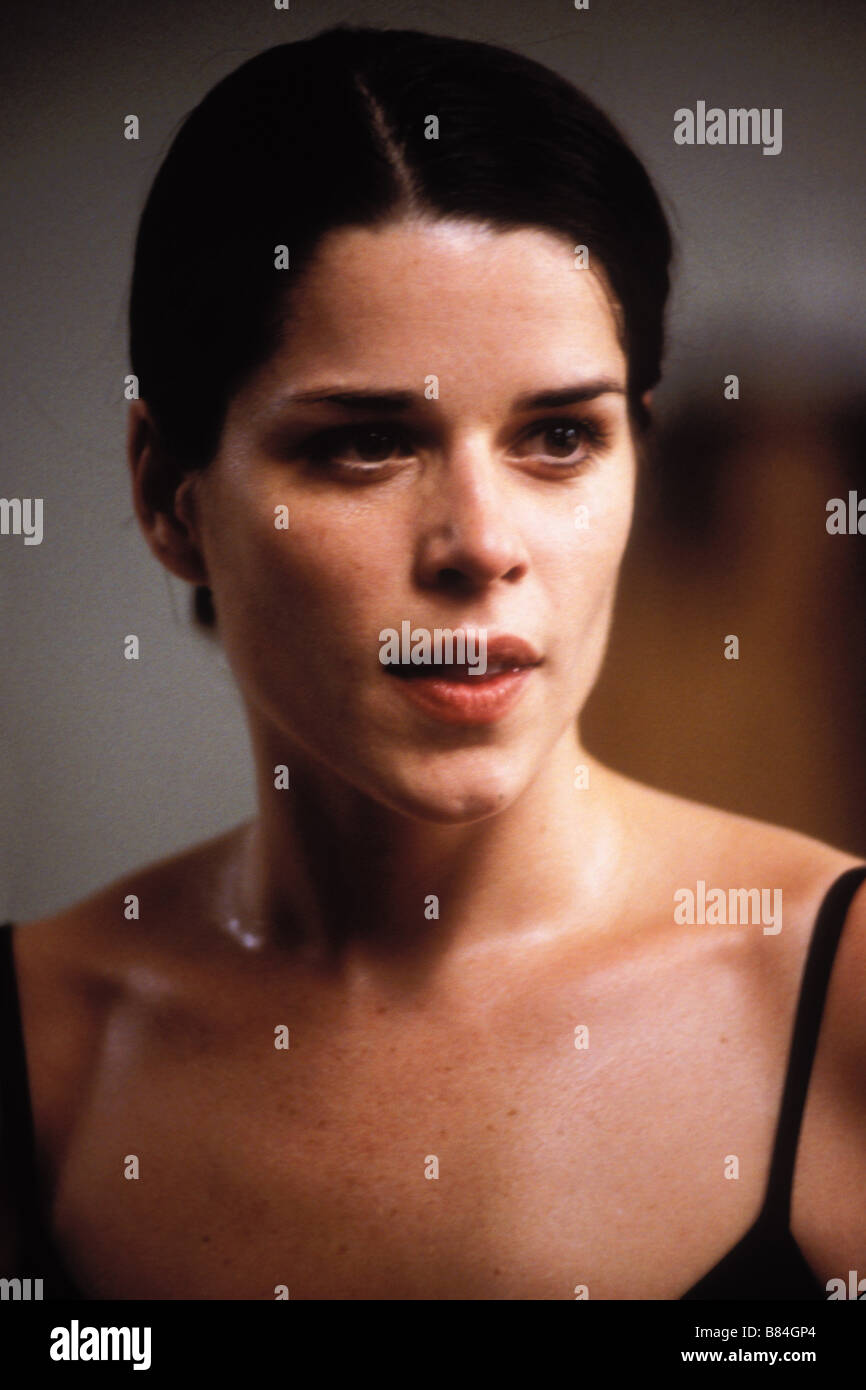 Neve campbell hi-res stock photography and images - Alamy