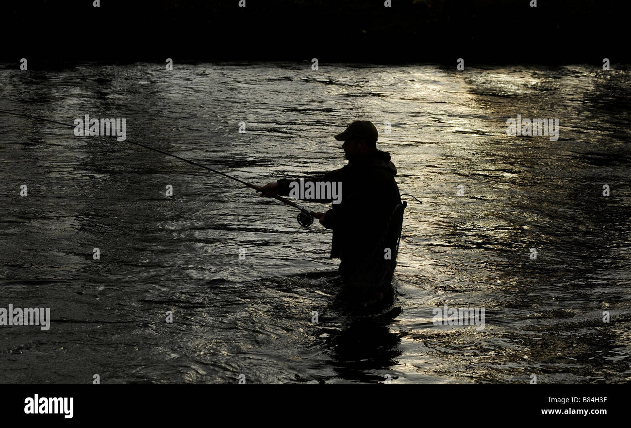 Fishing silhouette hi-res stock photography and images - Alamy
