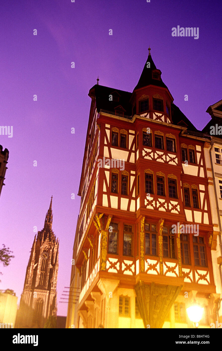 The Römer (Frankfurt City Hall) and Saint Bartholomeus's Cathedral in ...