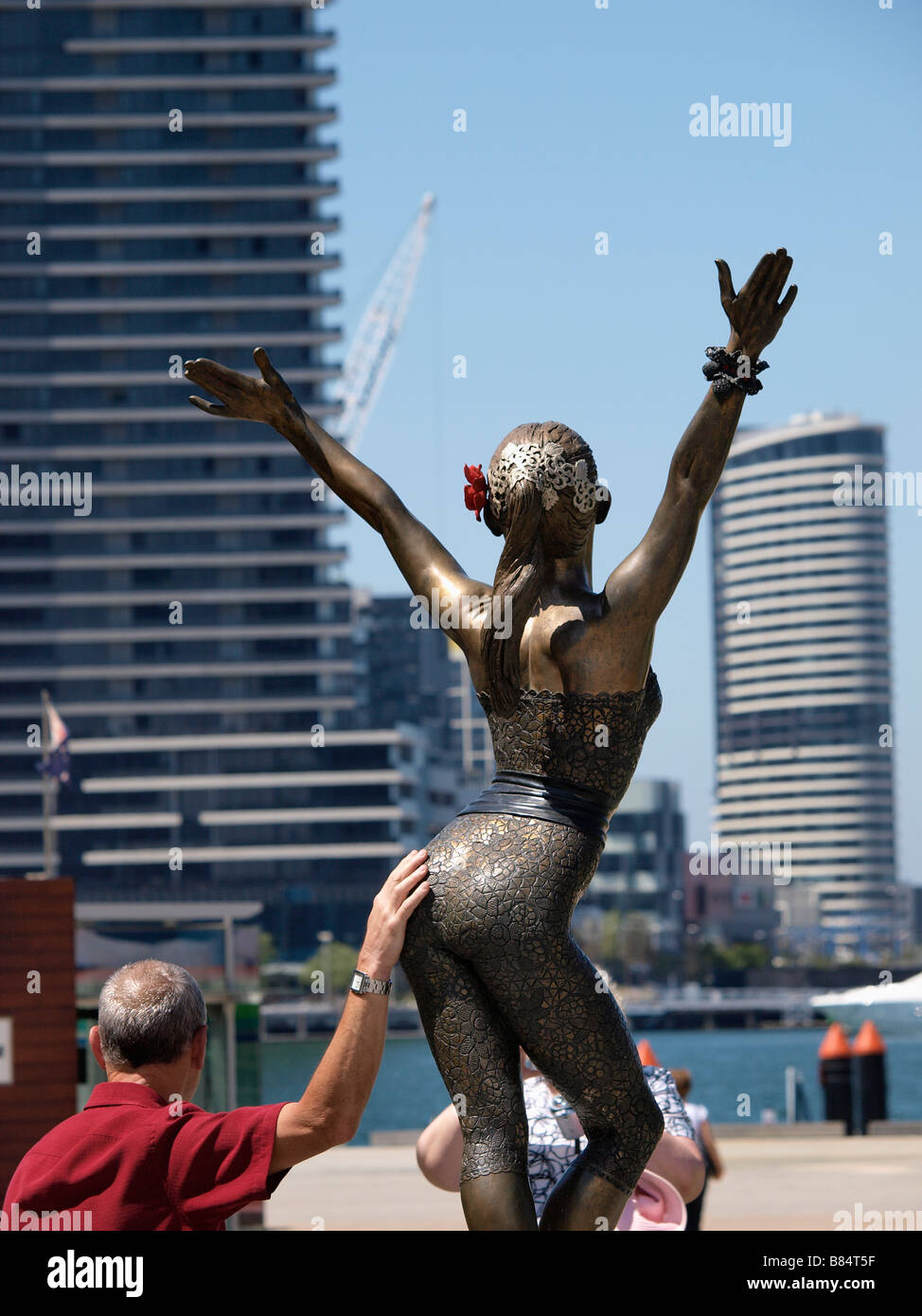 SCULPTURE OF KYLIE MINOGUE AT MELBOURNE DOCKLANDS VICTORIA AUSTRALIA Stock Photo Alamy