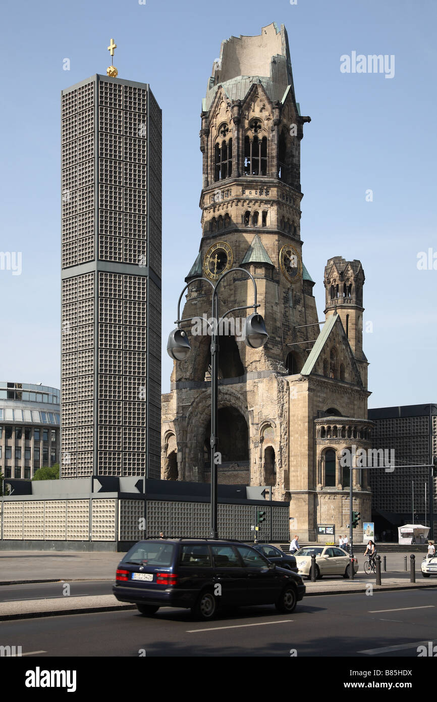 Berlin Kaiser Wilhelm Gedaechtniskirche Emperor William Memorial Church Breitscheidplatz Budapester Strasse Stock Photo Alamy Berlin Kaiser Wilhelm Gedaechtniskirche Emperor William Memorial Church Breitscheidplatz Budapester Strasse Stock Photo Alamy