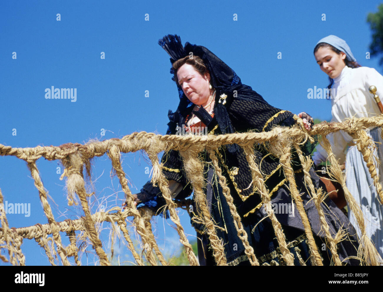 The Bridge of San Luis Rey Year: 2004 - Spain / UK / France Director: Mary McGuckian Kathy Bates, Adriana Dominguez Stock Photo