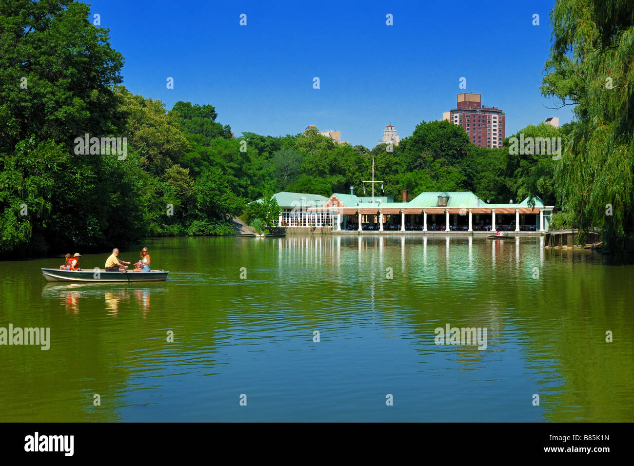 The Mall, Bethesda Terrace & the Loeb Boathouse in New York City -  Attraction