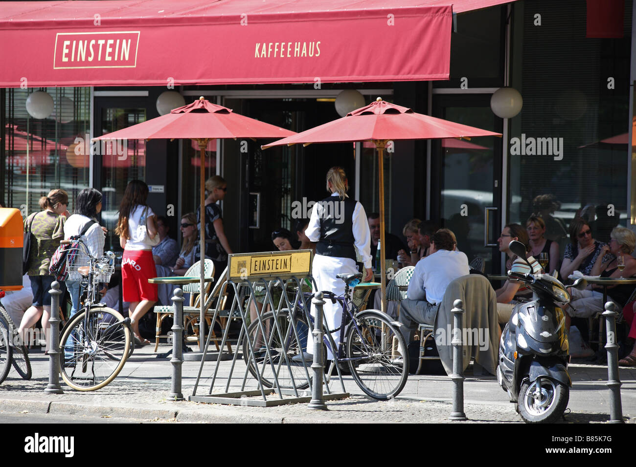 Berlin Unter Den Linden Cafe Einstein Stock Photo - Alamy