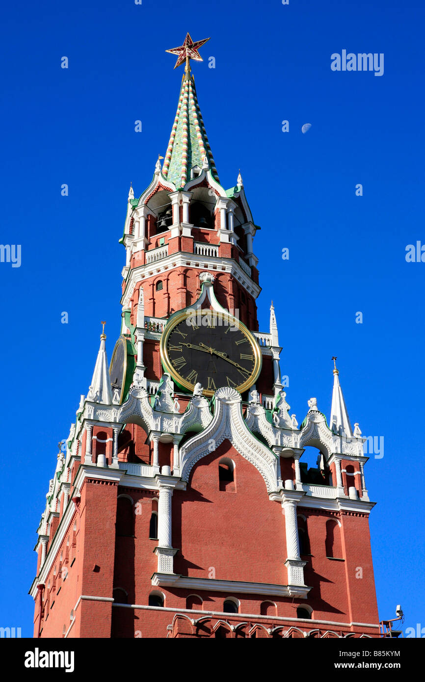 The Savior Tower or Spasskaya Tower (1491) at the Kremlin in Moscow, Russia Stock Photo