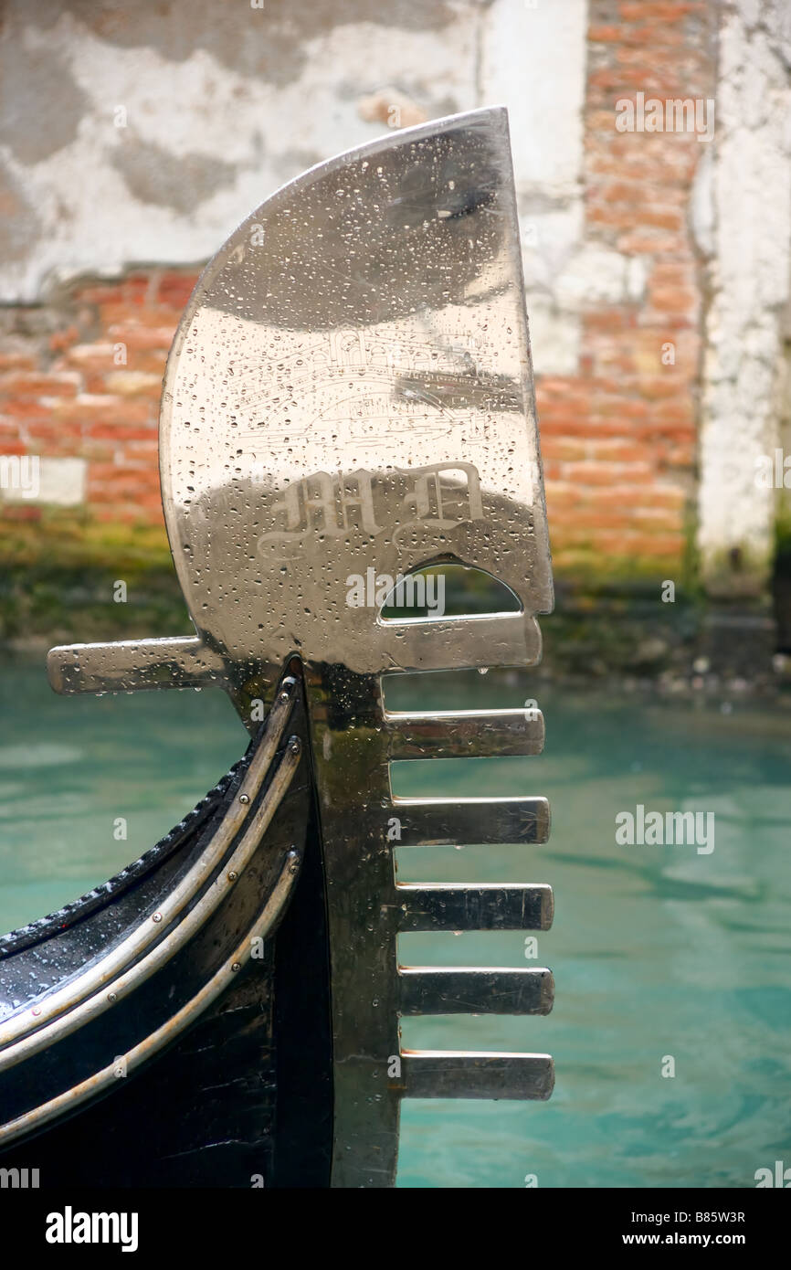 Detail venetian gondola in hi-res stock photography and images - Alamy
