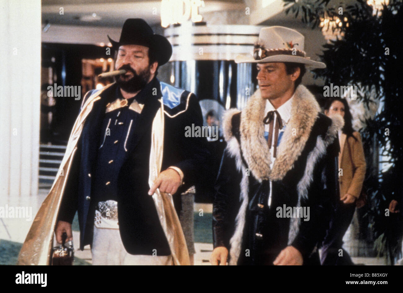 Nati con la camicia Go for It Year: 1983 - Italy / USA Director: Enzo  Barboni Terence Hill, Bud Spencer Stock Photo - Alamy