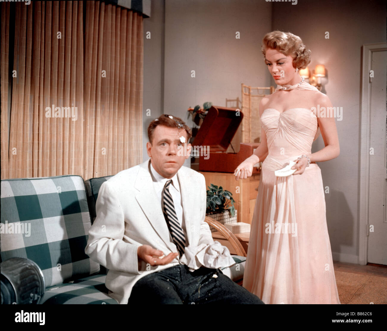 The Lieutenant wore skirts Year : 1955 - USA Tom Ewell Sheree North  Director : Frank Tashlin Stock Photo