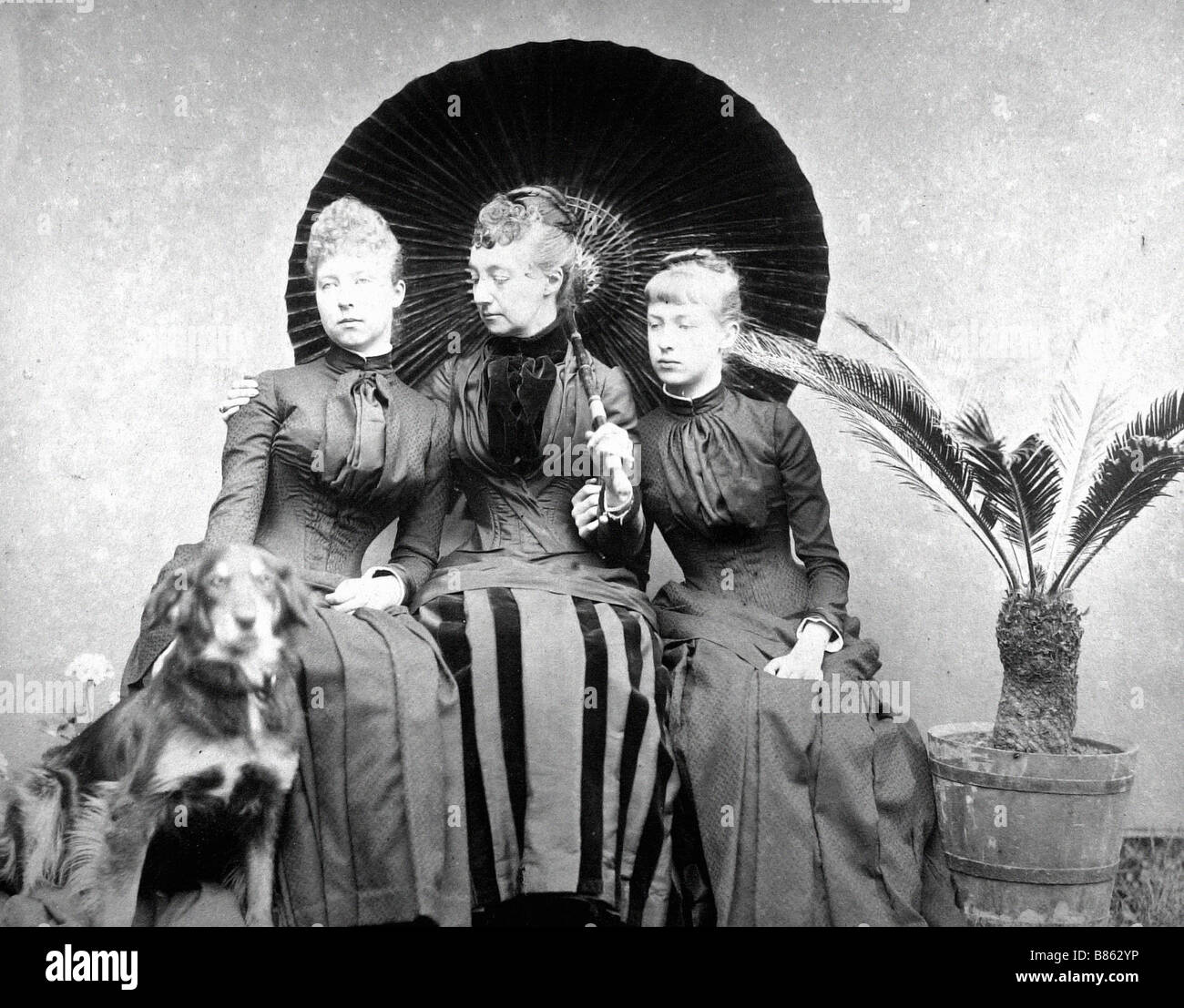 Princesses marguerite 1869 1940 and marie of orleans 1865 1909 hires