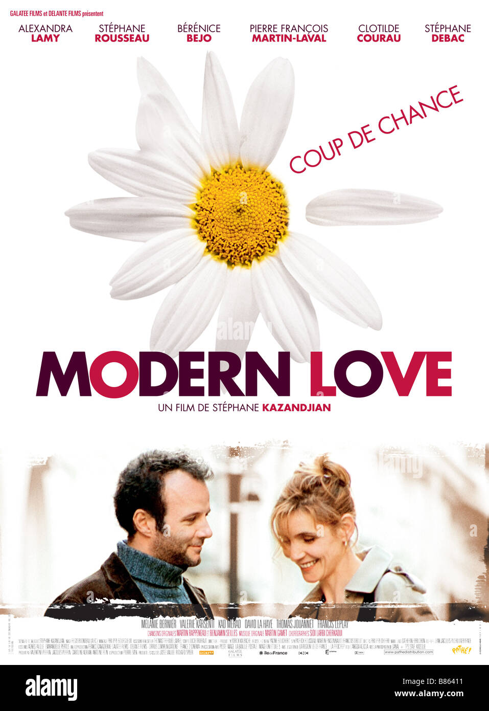 Modern Love Year : 2008 France Pierre François Martin-Laval, Clotilde Courau  Director: Stephane Kazandjian Movie poster (Fr) Stock Photo