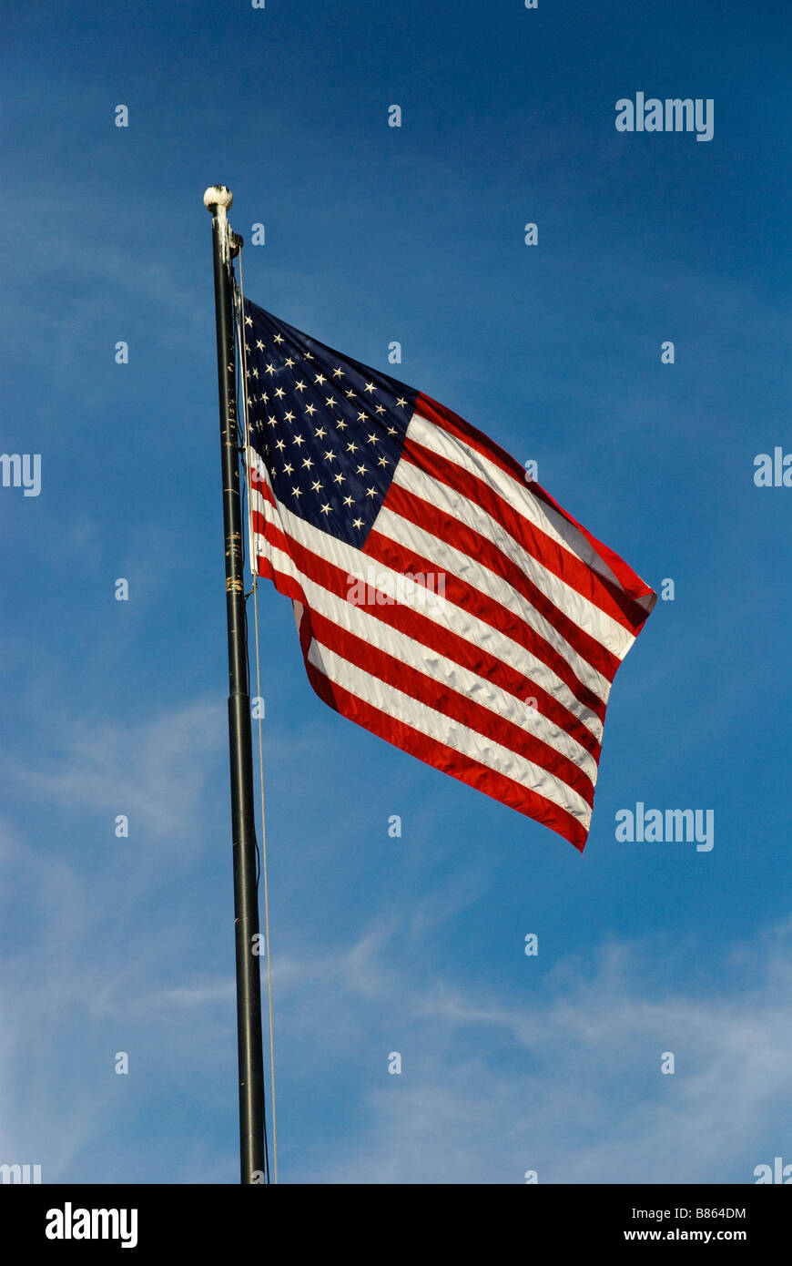 Vertical usa flag hi-res stock photography and images - Alamy