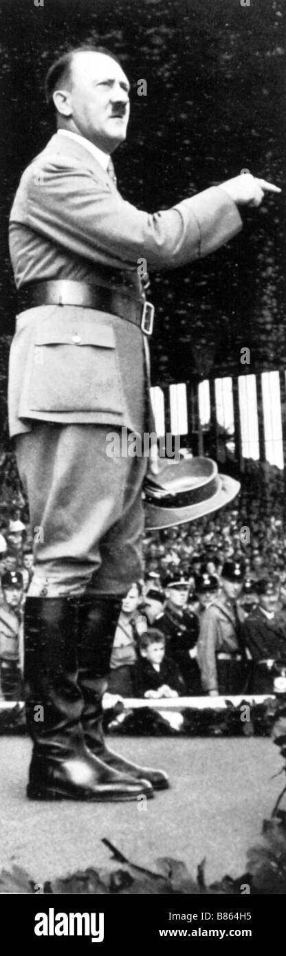 Hitler delivering a speech during the Party Congress of the NSDAP in Nuremberg (1935) Stock Photo