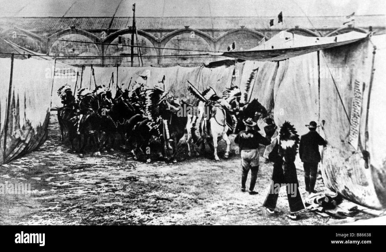 Photograph of the Wild West Show camp in 1905, on the champ de Mars