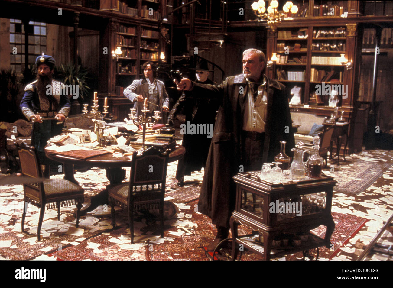 The League of Extraordinary Gentlemen  Année : 2003 - USA Stuart Townsend, Naseeruddin Shah, Sean Connery, Tony Curran  Director : Stephen Norrington Stock Photo