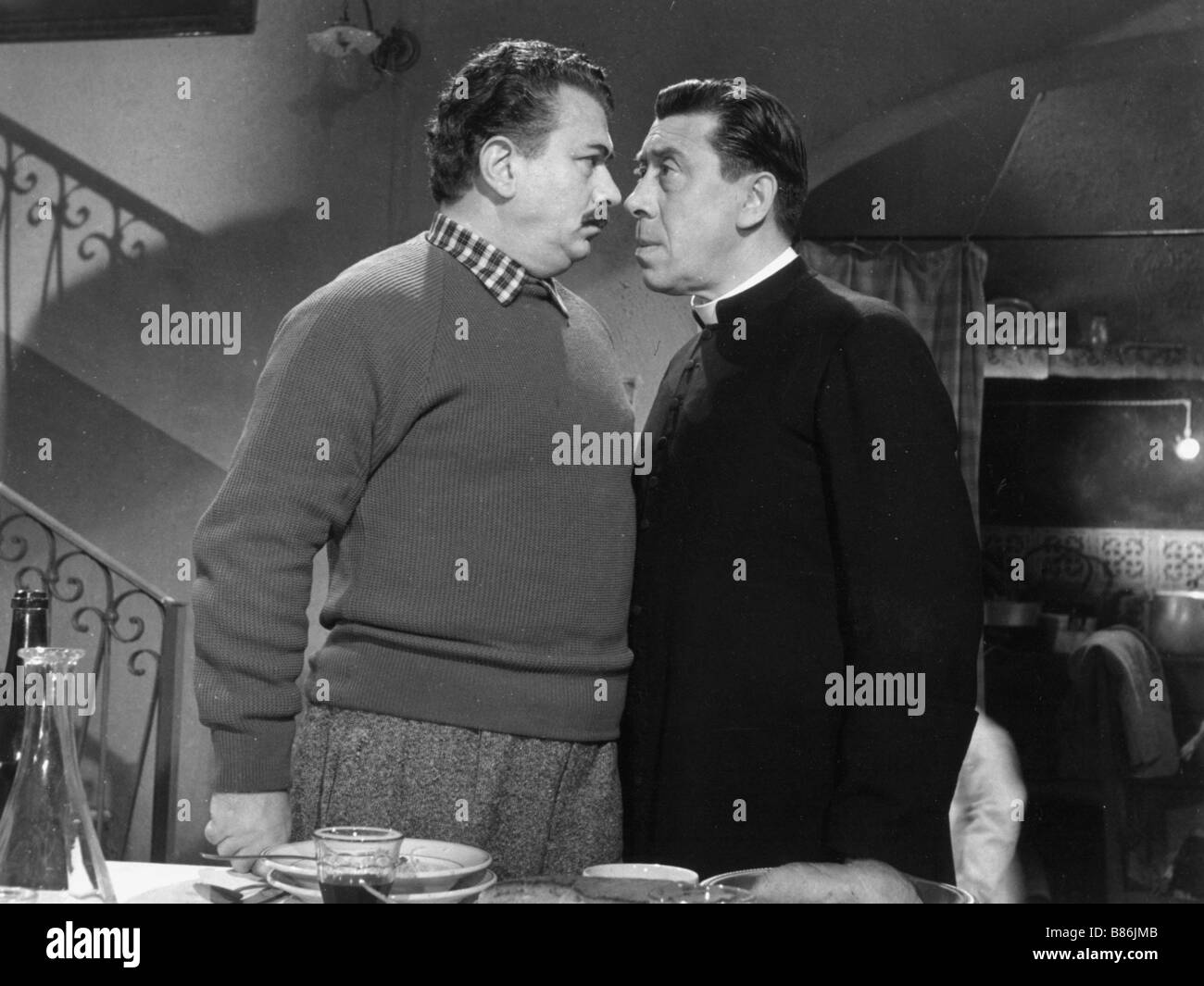 La grande bagarre de Don Camillo Don Camillo e l'onorevole Peppone Year