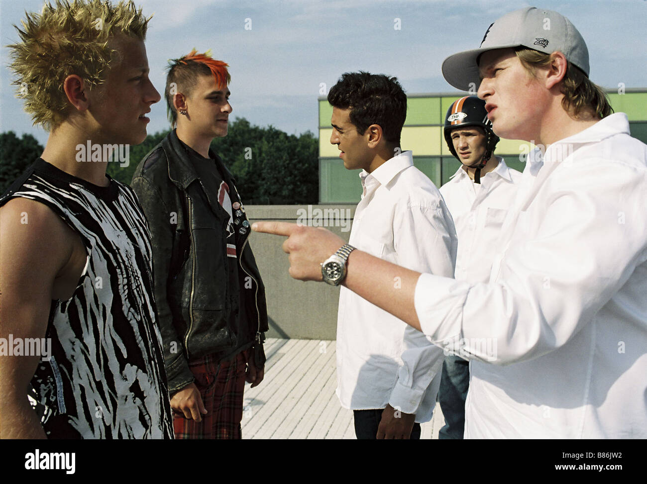 Die Welle Year : 2008 Director : Dennis Gansel, Elyas M'Barek, Frederick  Lau, Maximilian Vollmar Stock Photo - Alamy