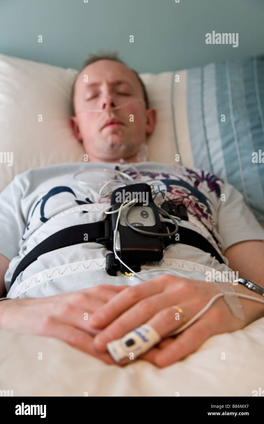 Sleep study electrodes hires stock photography and images Alamy