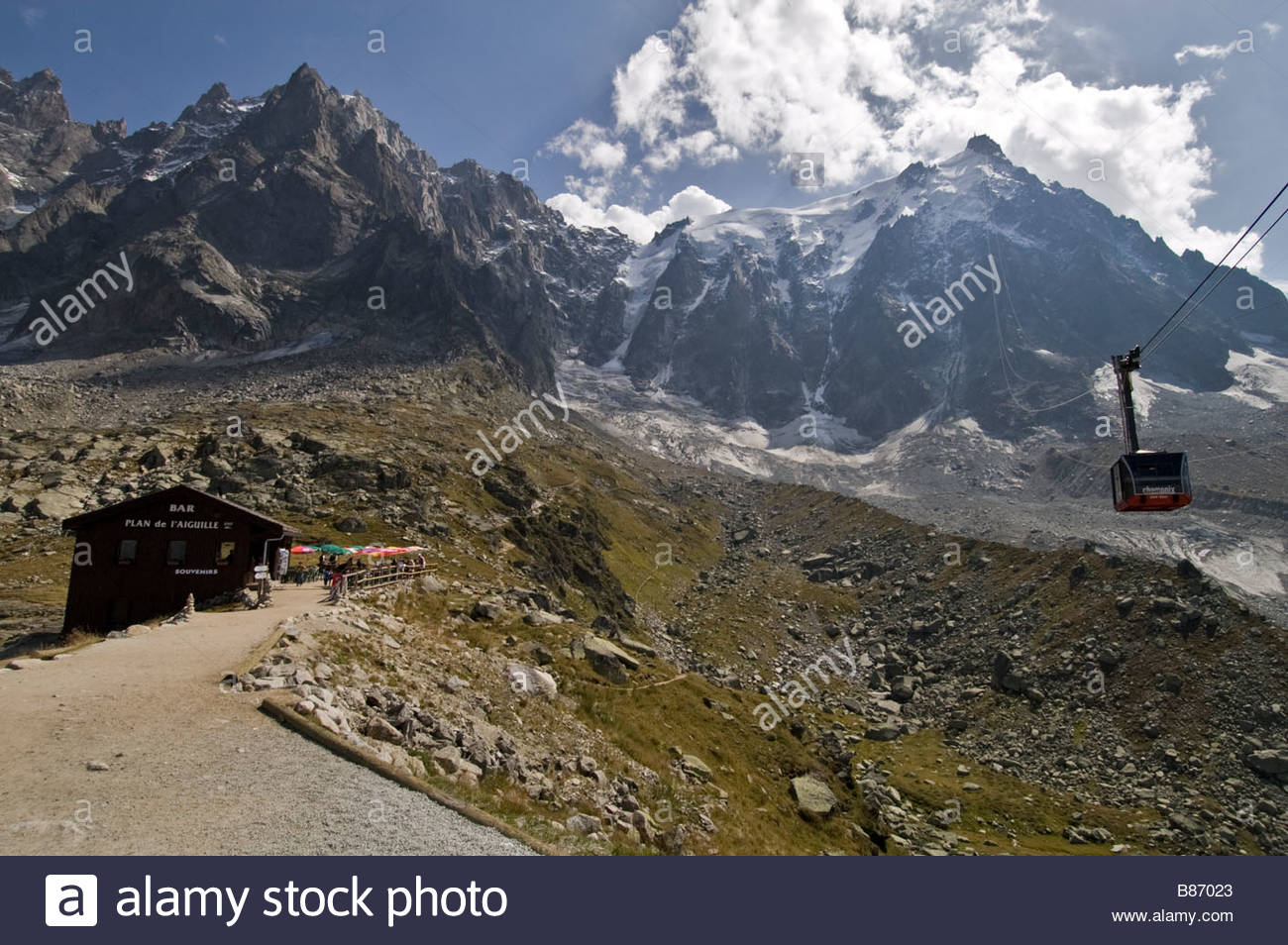 Aiguille De Midi Cable Car High Resolution Stock Photography and Images